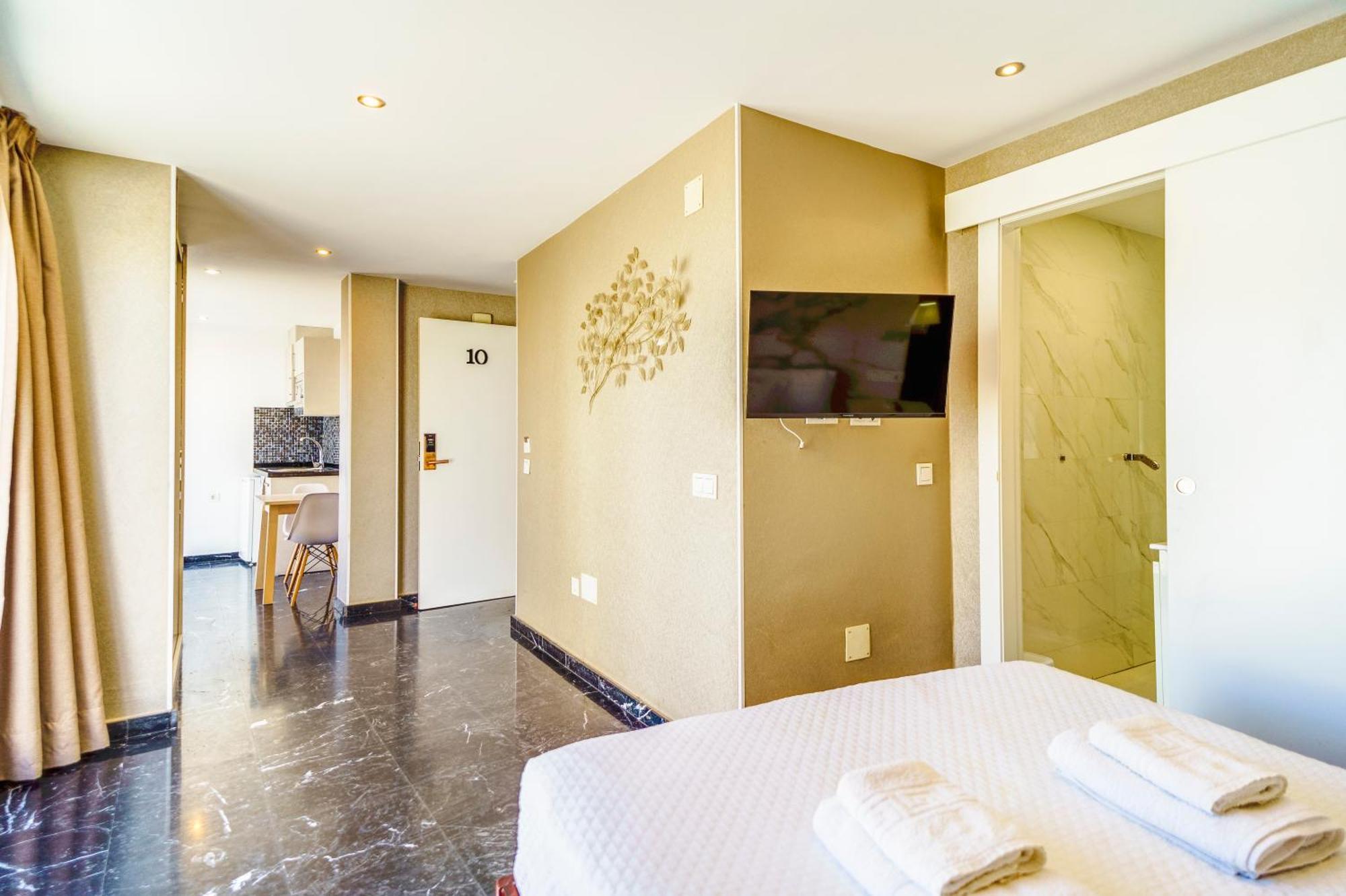 Costa Star Light Apartment
